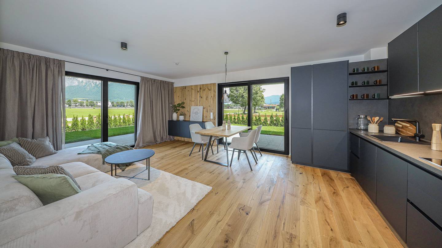 Erdgeschosswohnung Panoramablick Garten