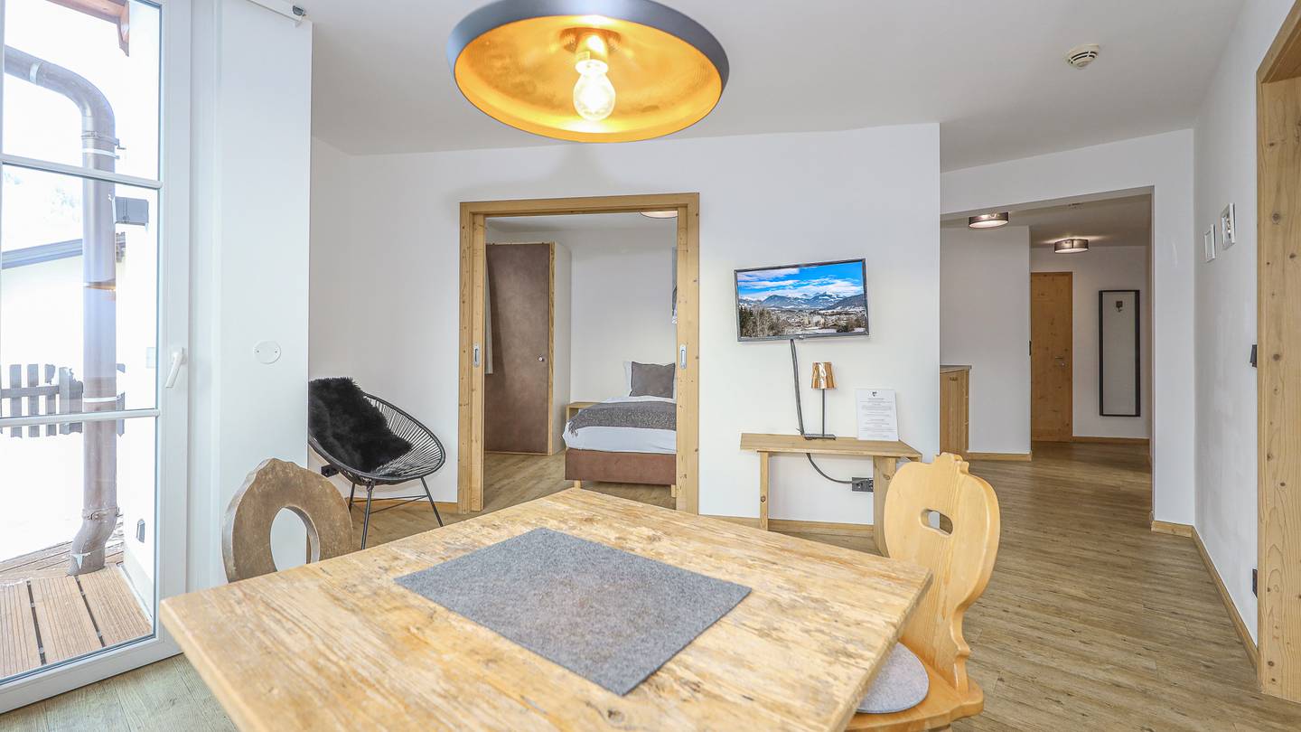 Wohnung mit Terrasse und Hahnenkammblick