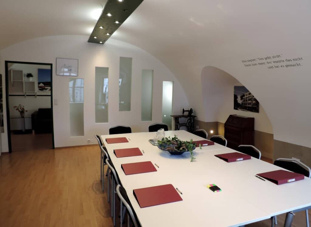 Company headquarters business address with a single workstation and Internet Monthly from €99 at TOPADRESSE in Döbling
