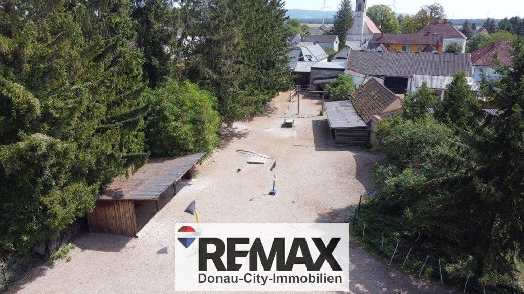 Development Property Pottendorf 6876m²