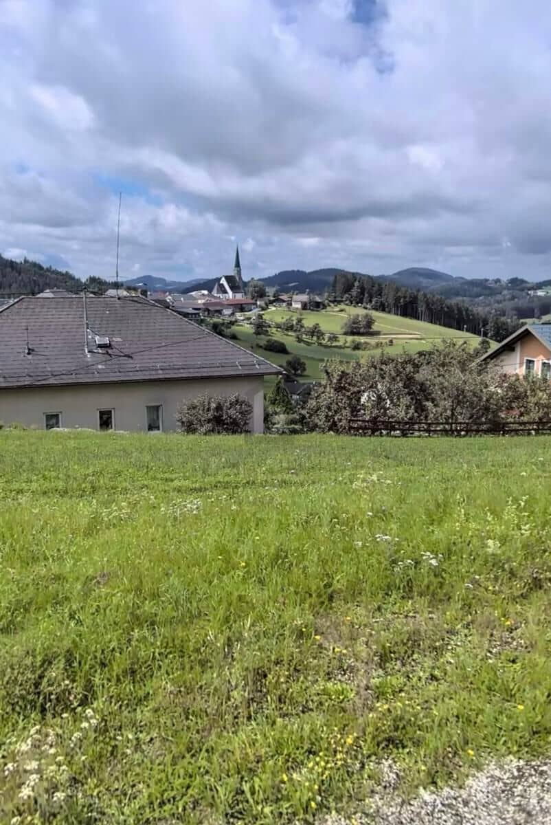 Ruhig naturnah gelegene Wohnung mit Gartenpotenzial
