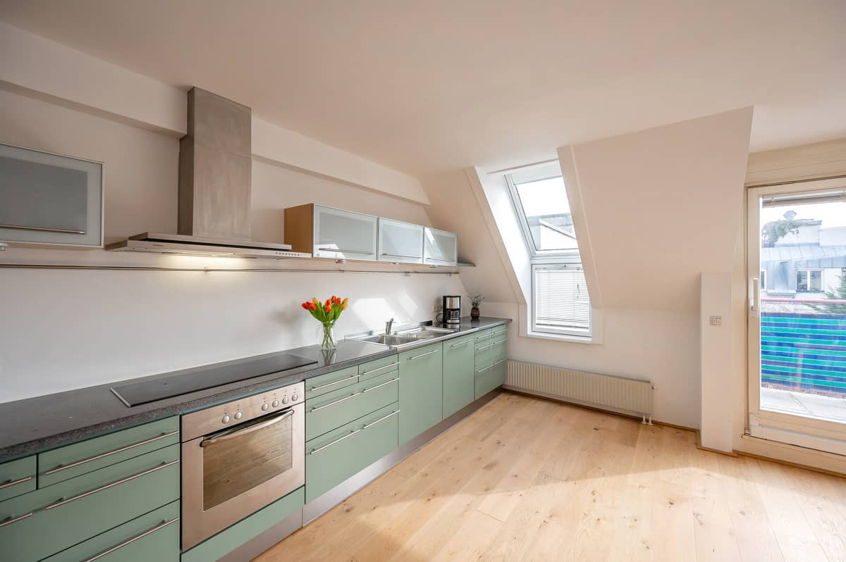 Charmante 3-Zim.-Maisonette mit Balkon, Wien