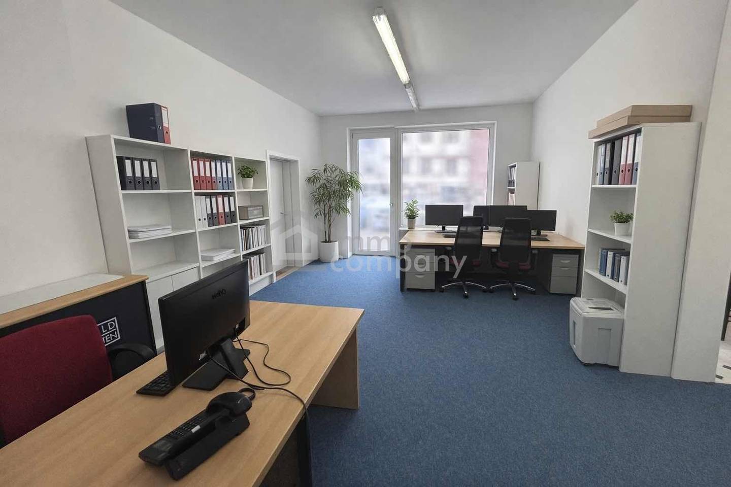 Quiet 110m² Office Linz Old Building
