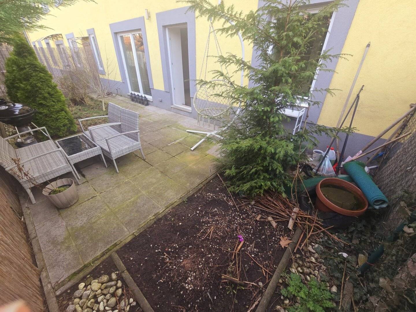 Wohnung im Erdgeschoss mit Garten und Terrasse