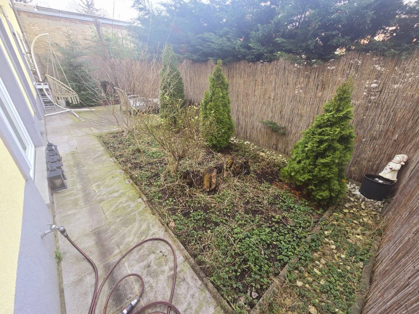 Wohnung im Erdgeschoss mit Garten und Terrasse