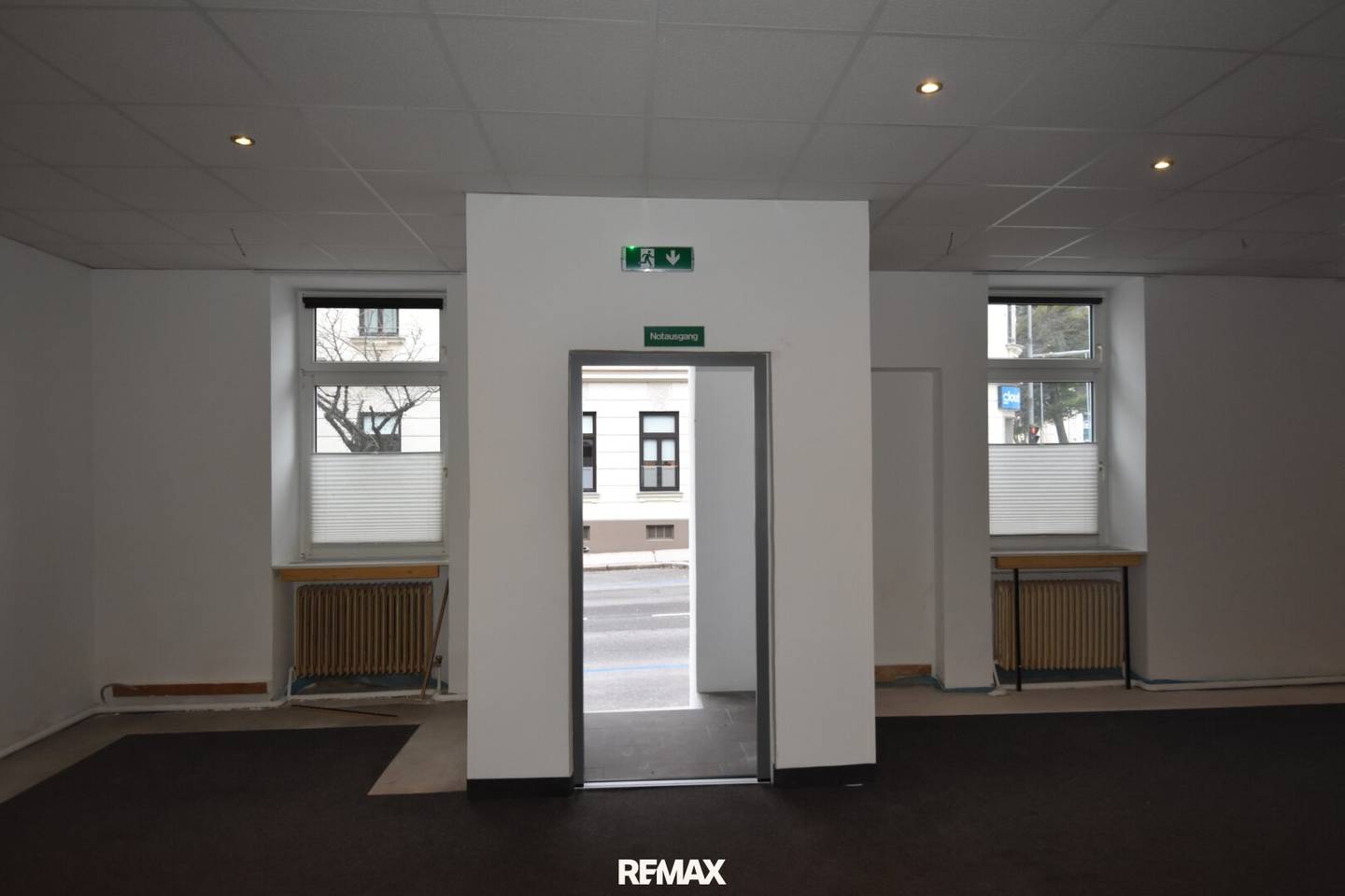 Central Office Space 90m² Amstetten