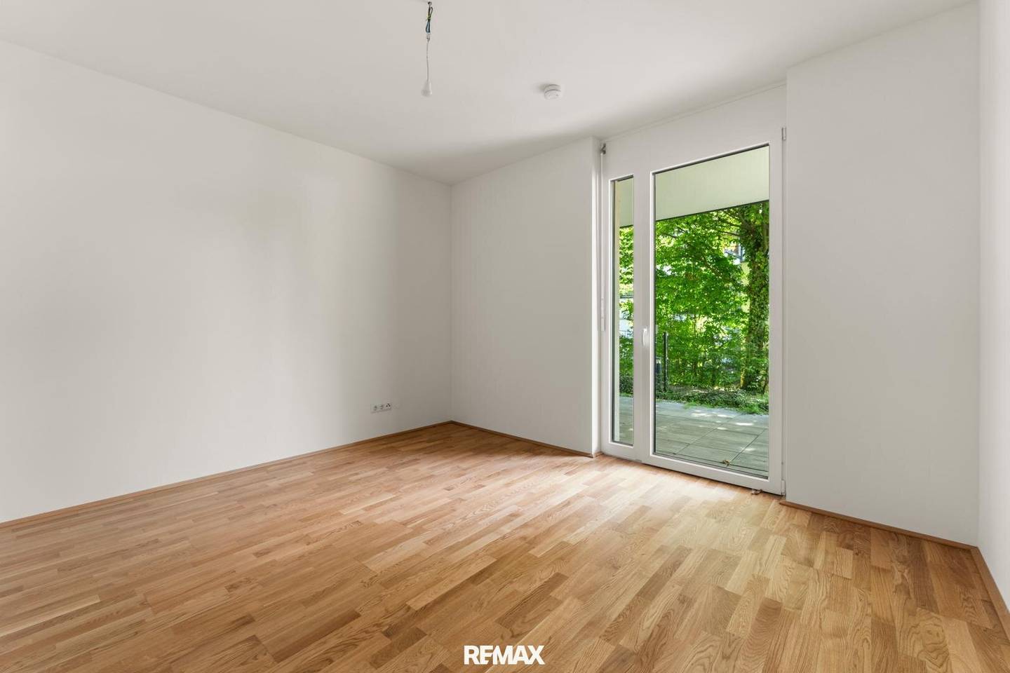 Krumpendorf apartment by Lake Wörthersee terrace