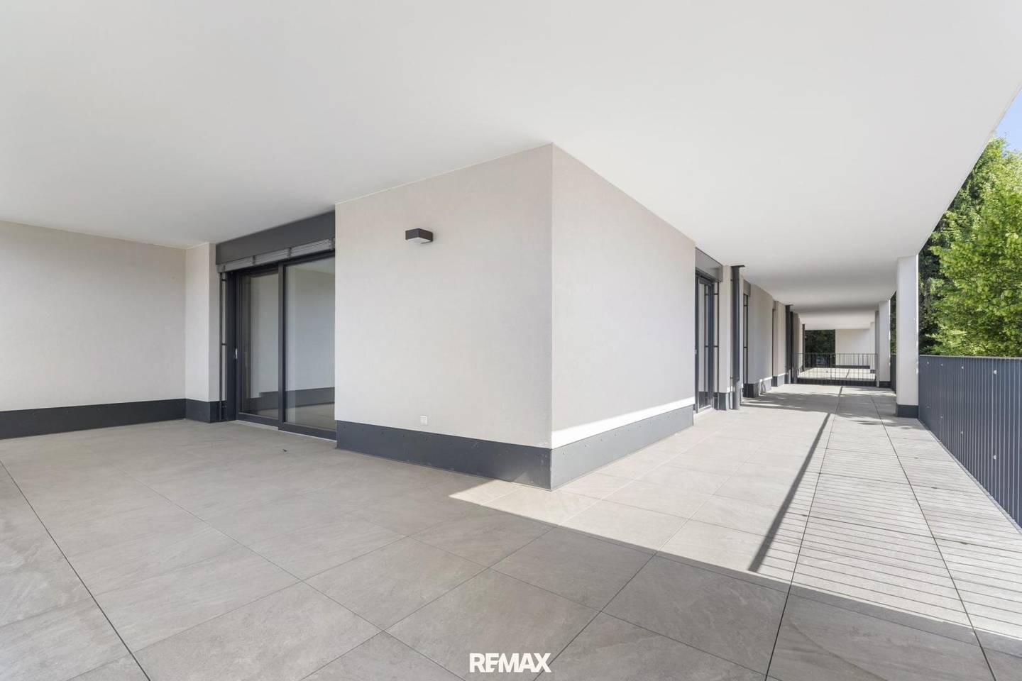Wohnung mit großer Terrasse Seenähe Neubau
