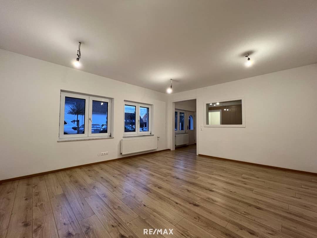 Bright Office Spaces 42m² Center