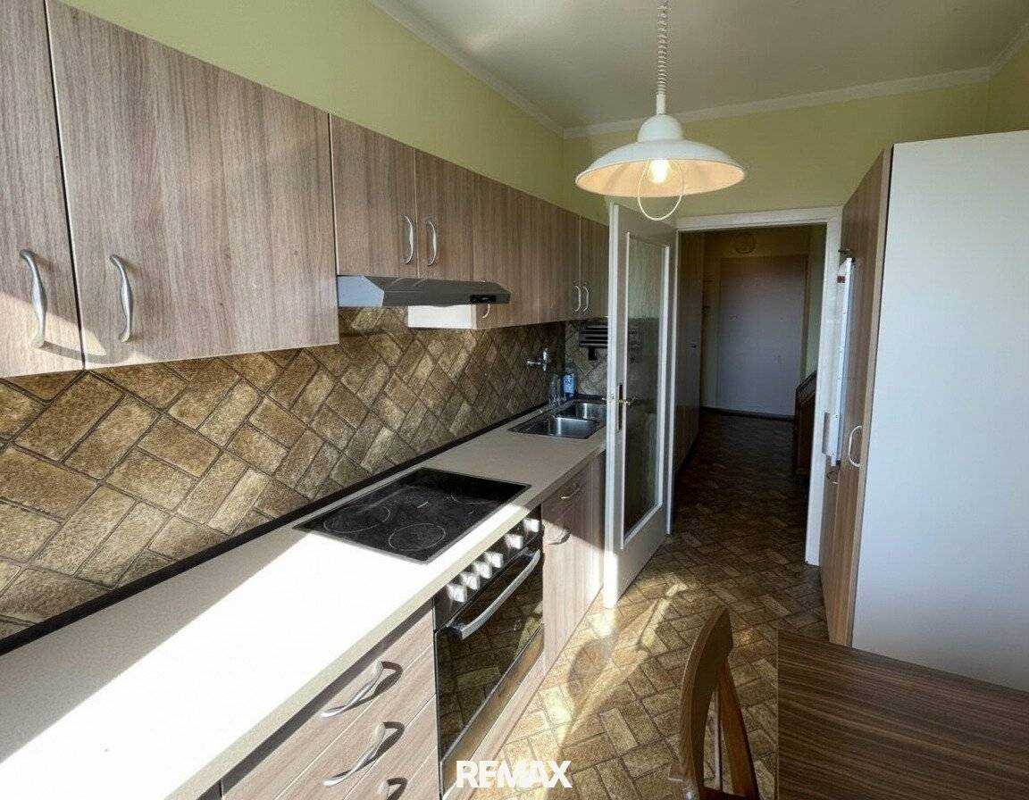 Waidmannsdorf Wohnung mit Loggia Potenzial