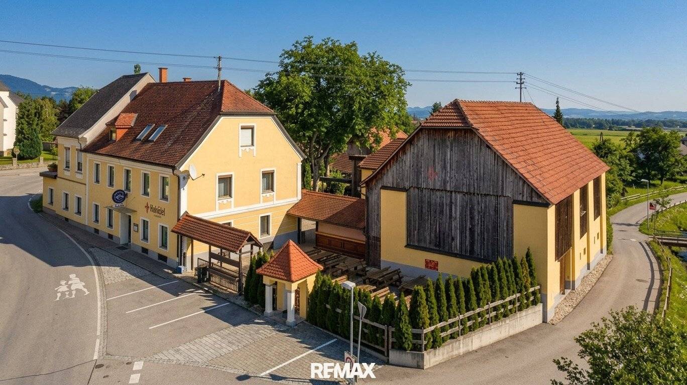 Gasthof HalbEdel mit Eventstadl, St. Michael