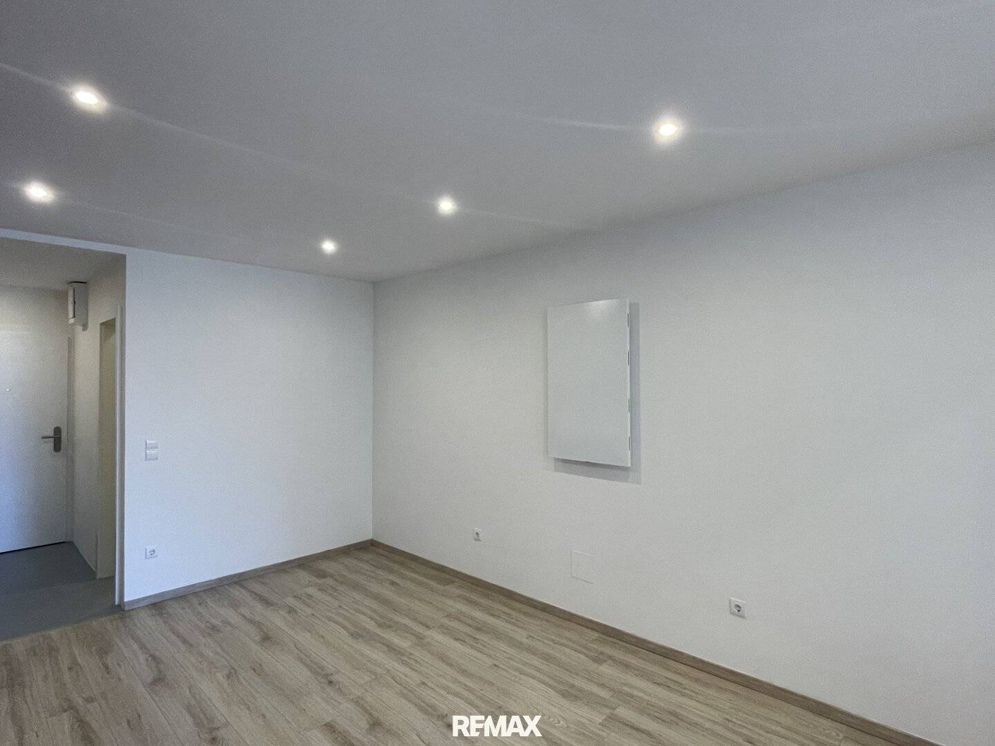 Apartment with a loggia and a panoramic view of the Karawanks in the Keutschacher Seental