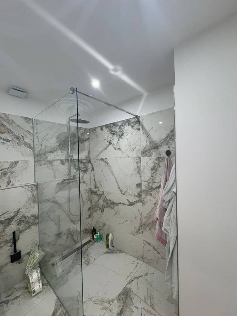 Wohnung mit großer Terrasse und Whirlpool