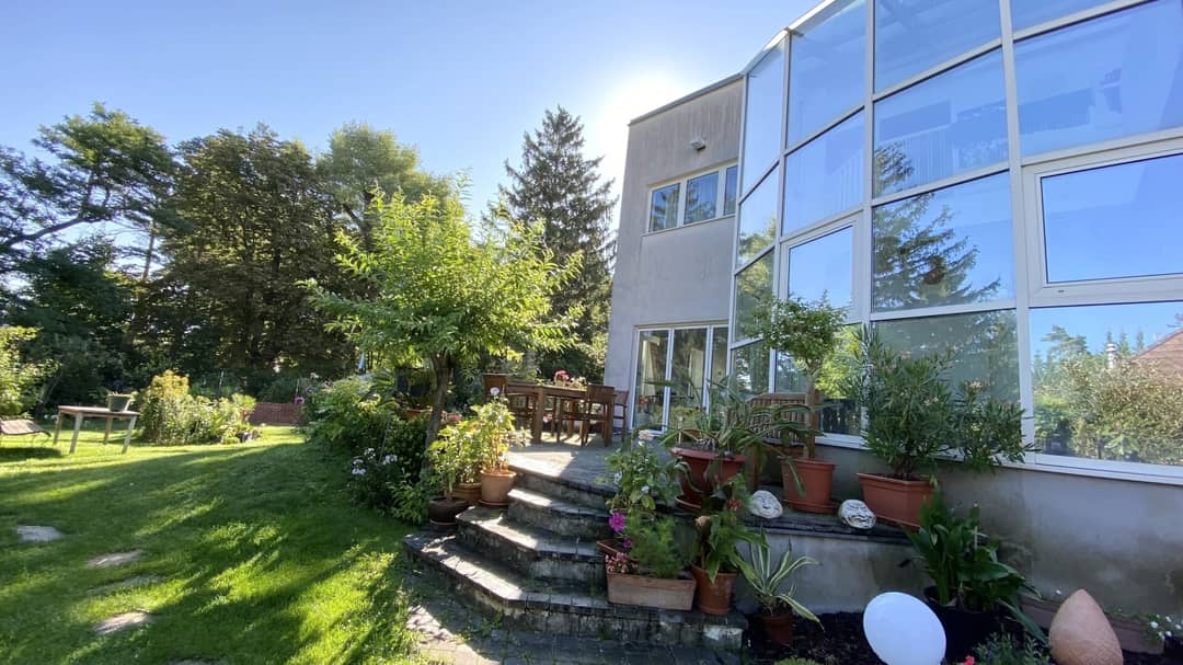Einfamilienhaus mit Garten in Speising