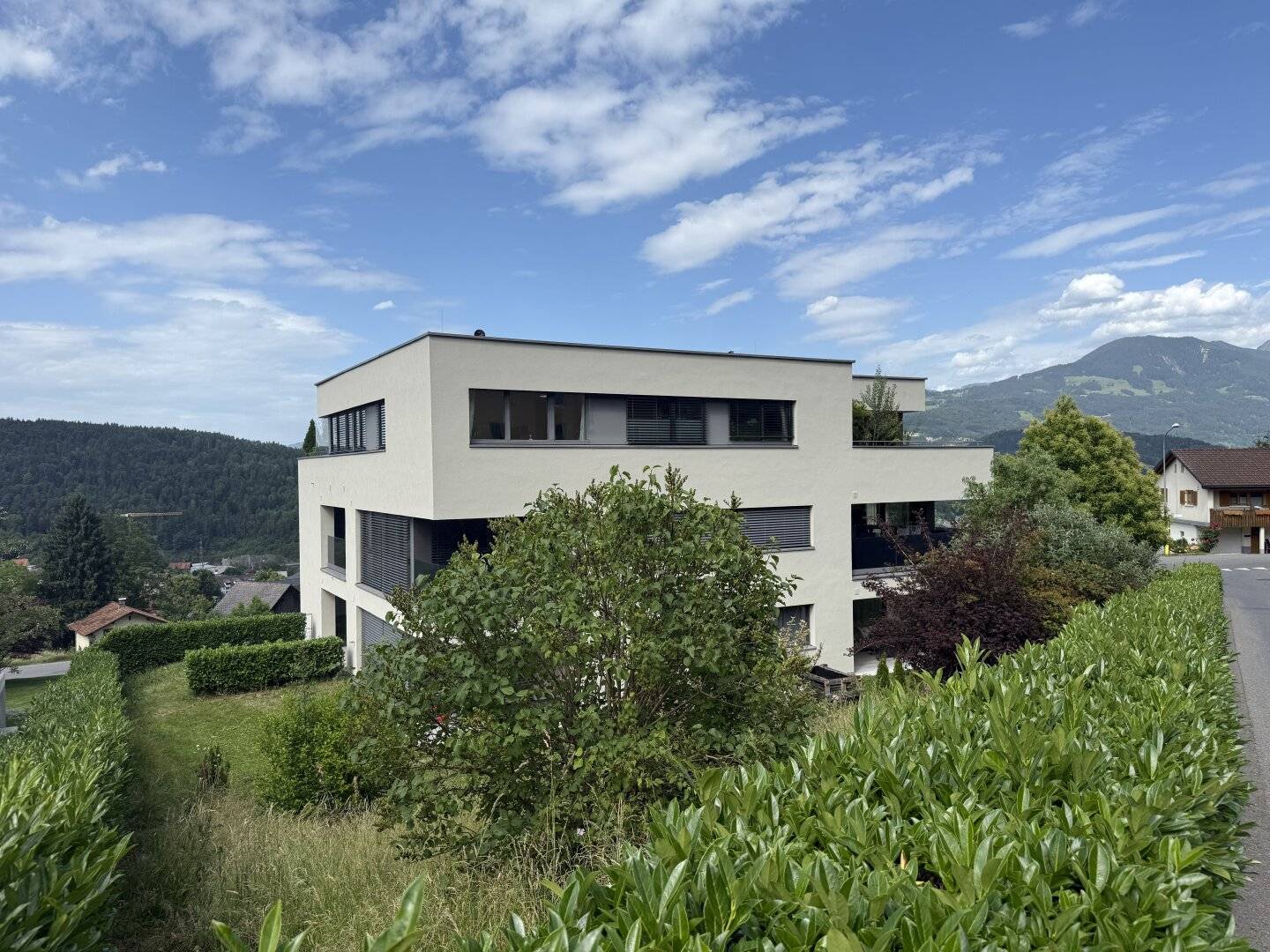 Moderne Wohnung mit Loggia generalsaniert