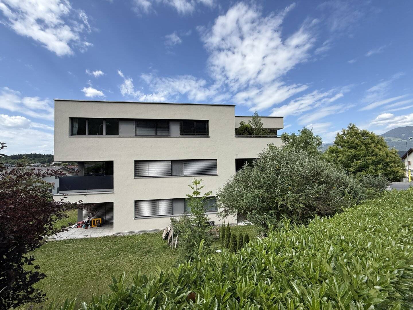 Moderne Wohnung mit Loggia generalsaniert