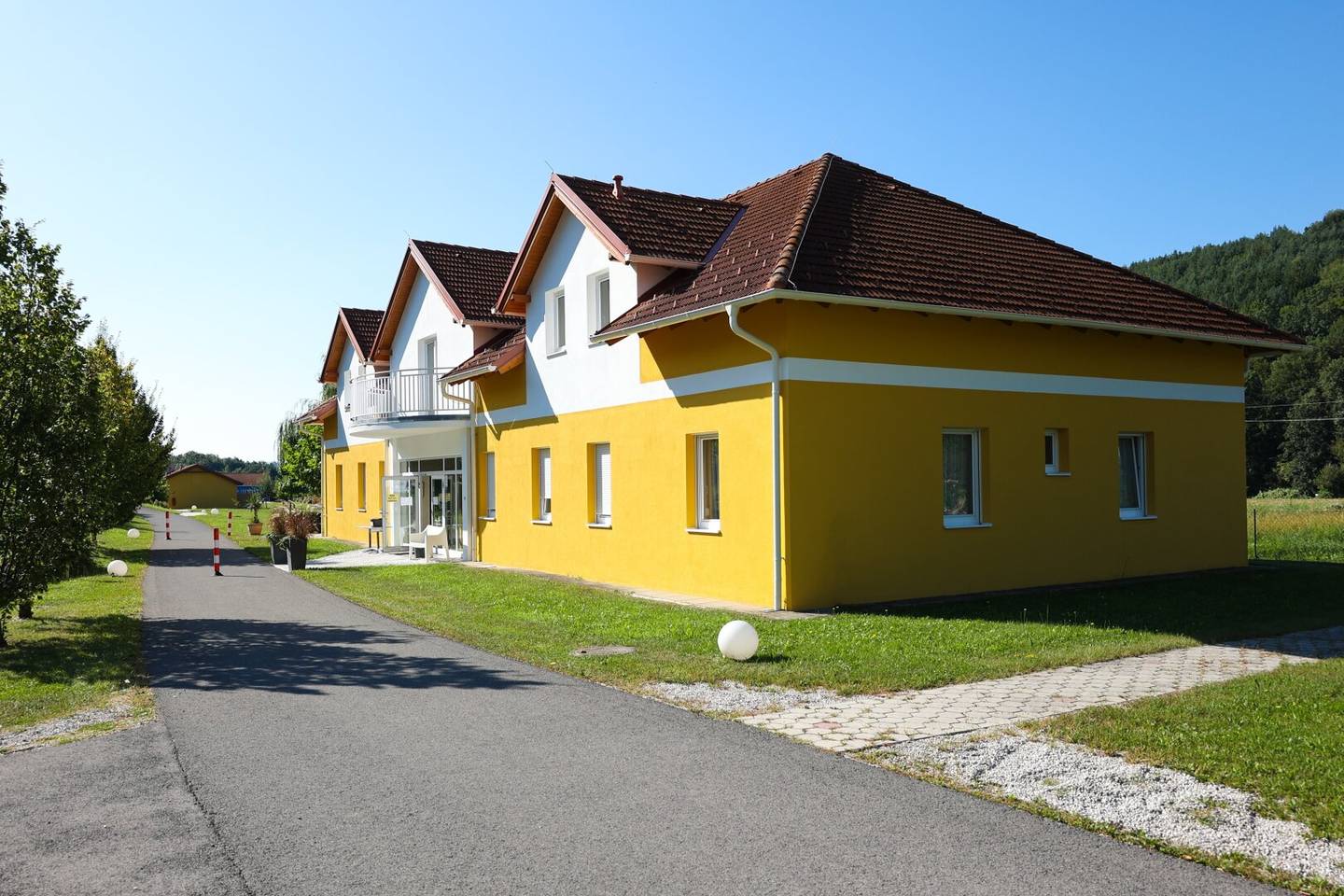 Move in and feel at home Your residential unit in Assisted Living Burgenland All inclusive heating electricity pool community and caring support