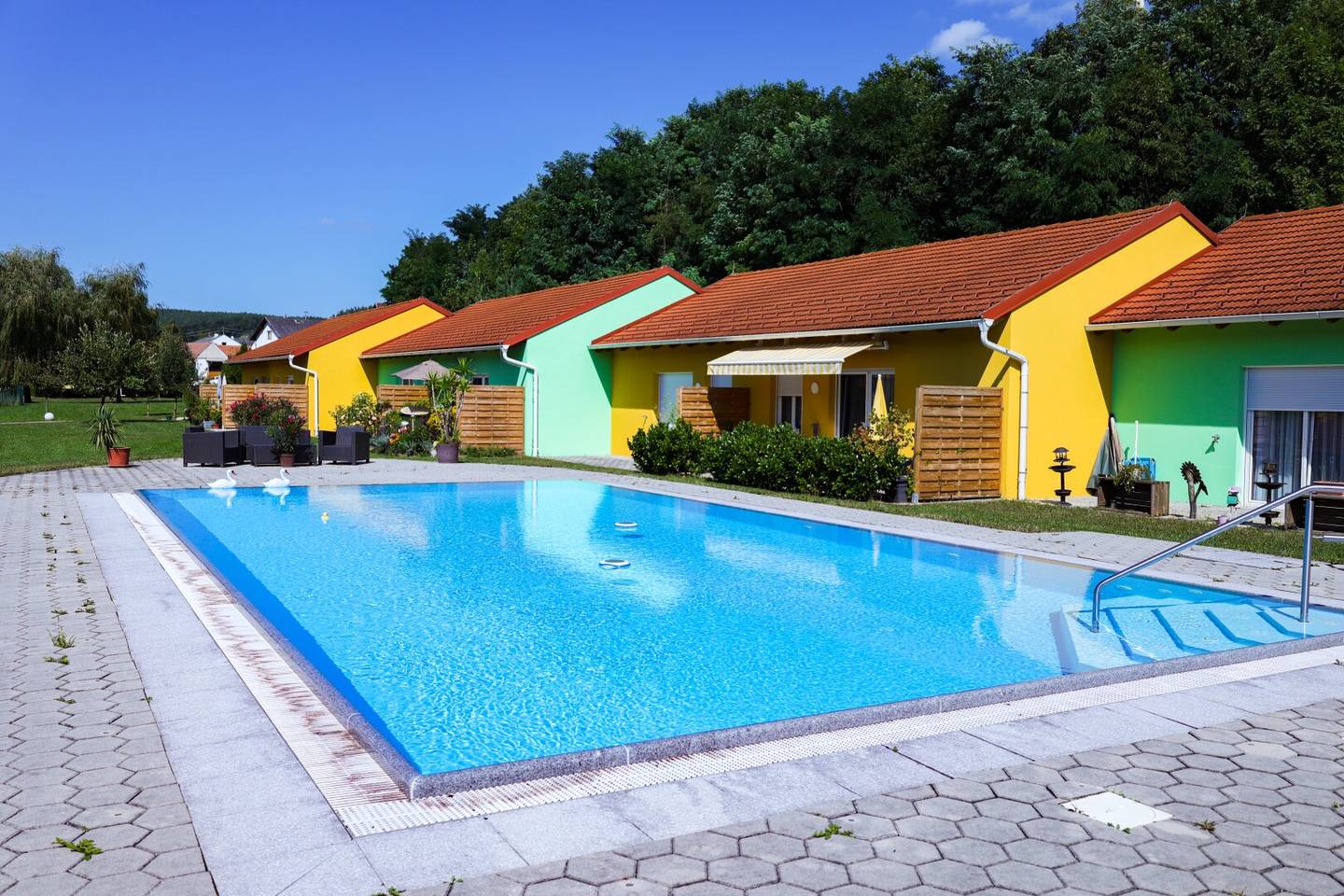 Move in and feel at home Your residential unit in Assisted Living Burgenland All inclusive heating electricity pool community and caring support