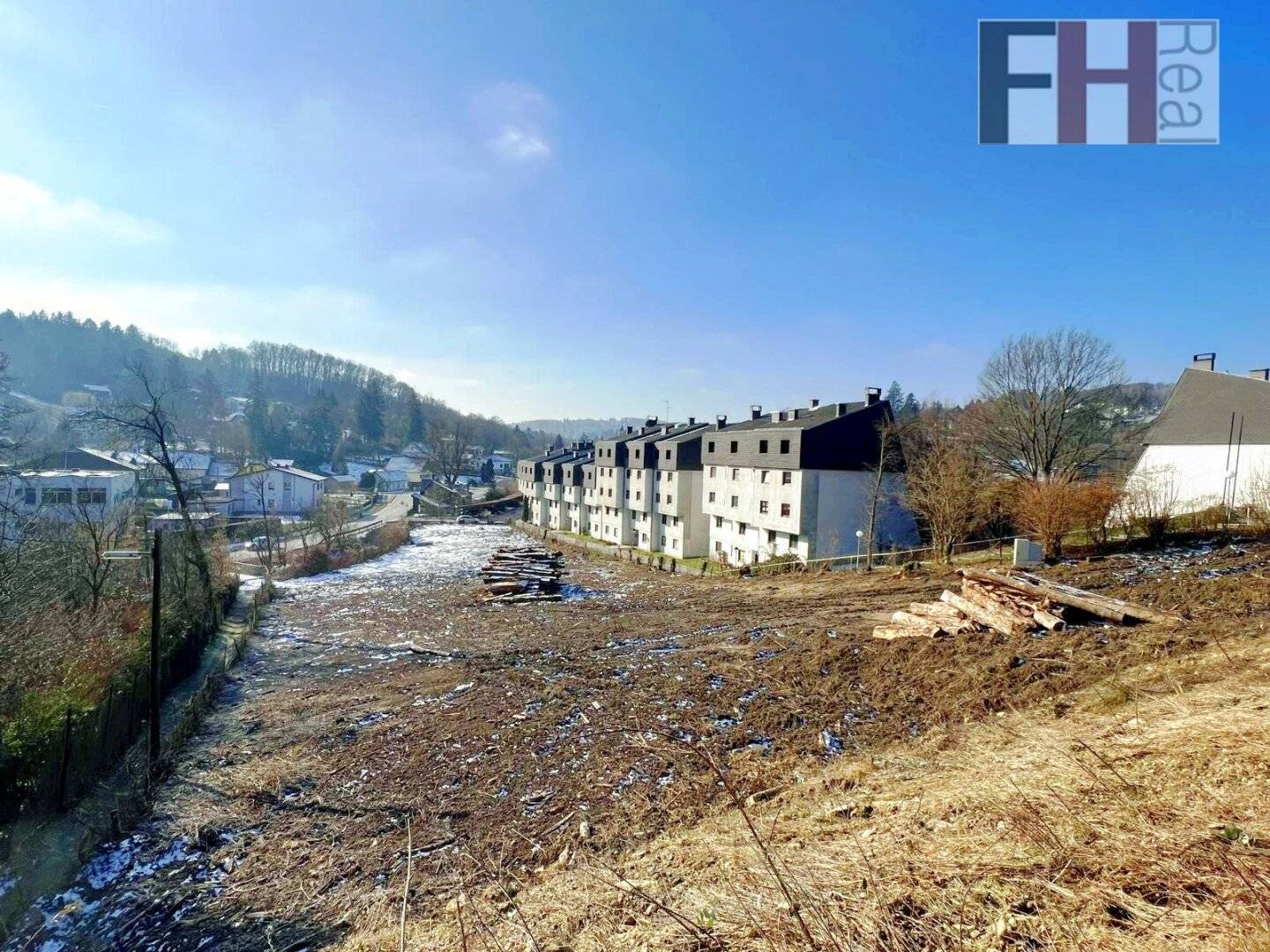 Zentrumslage. herrliche Fernsicht, baubewilligte WNFL 1.352m², Grundstück 3.674m², Privat, auch Bauträger!
