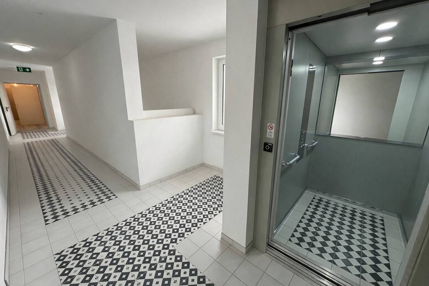 Wohnung nahe Regierungsviertel mit Einbauküche