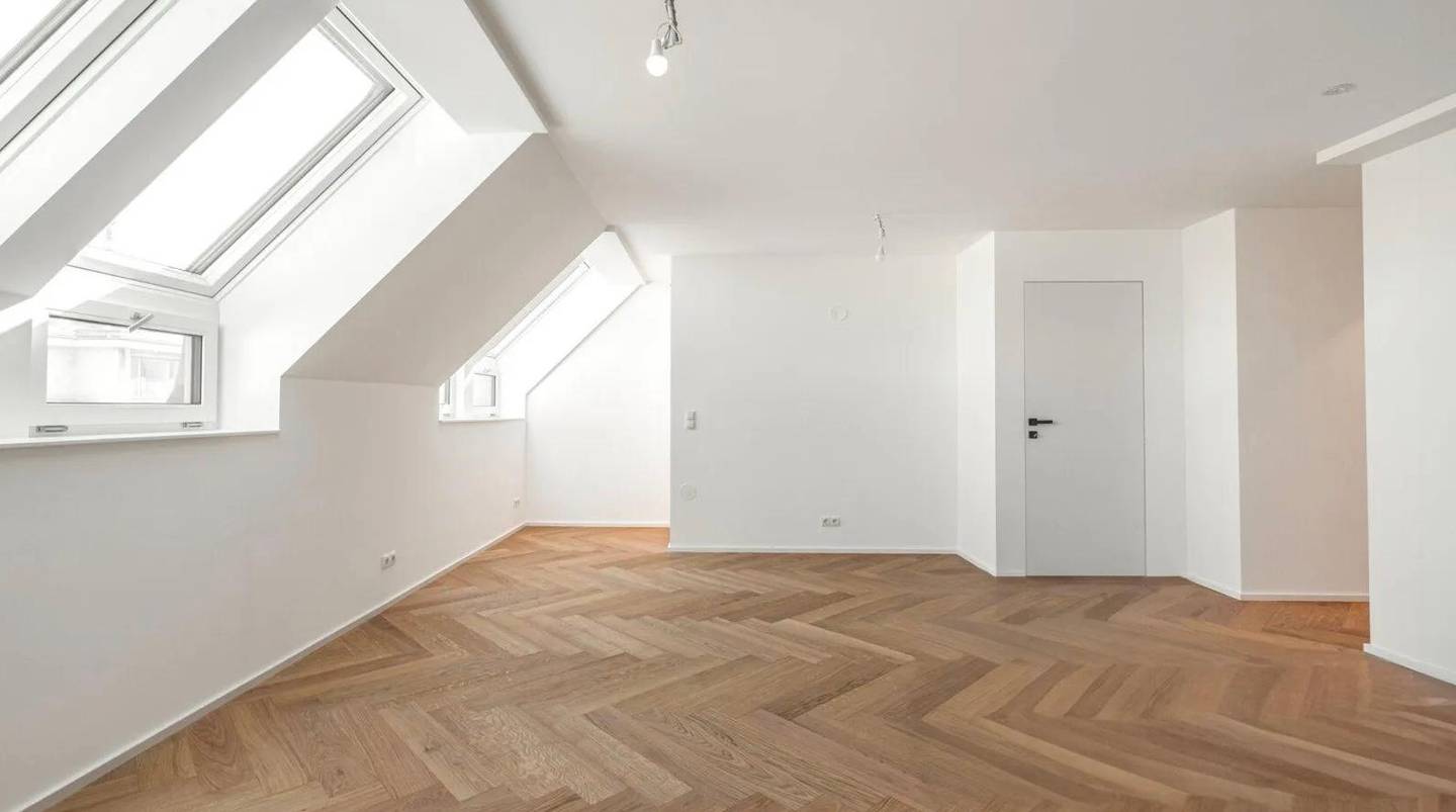 Attic apartment High quality fittings