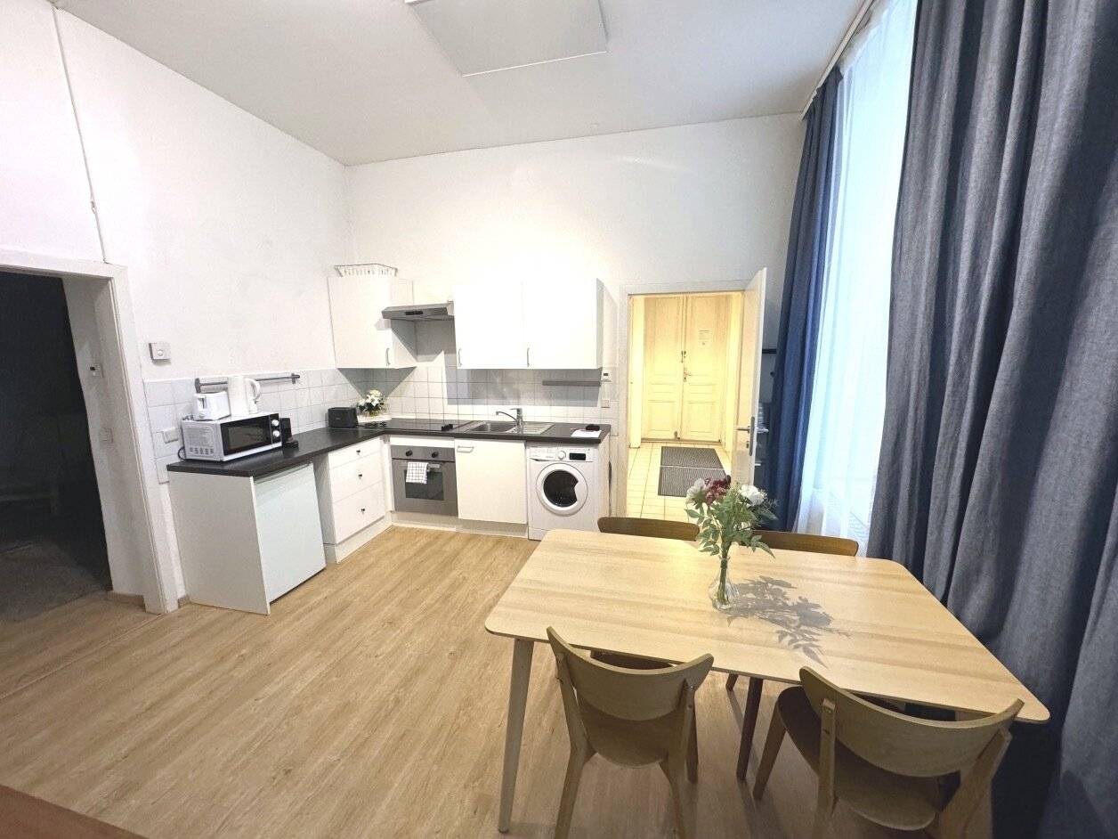 Wohnung Hofruhelage nahe Brunnenmarkt