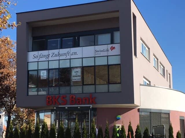 Vollvermietetes Geschäftshaus, 1300m², 6% Rendite