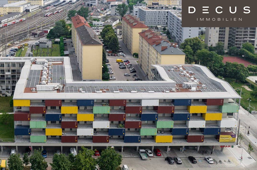 New build apartment with balcony and parquet near main station