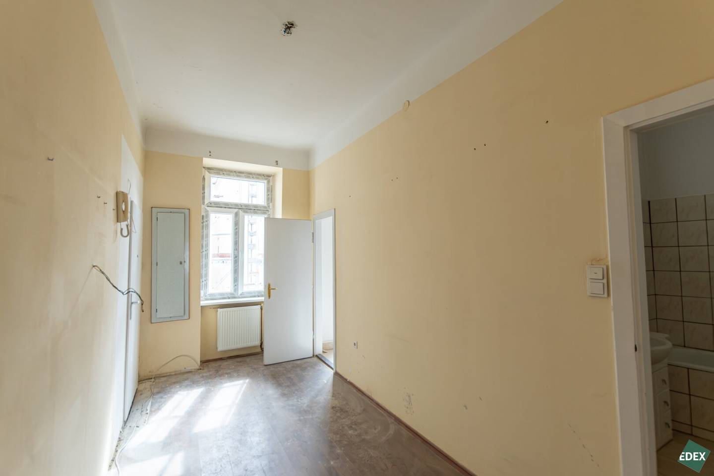 Altbauwohnung mit separater Küche nahe U3