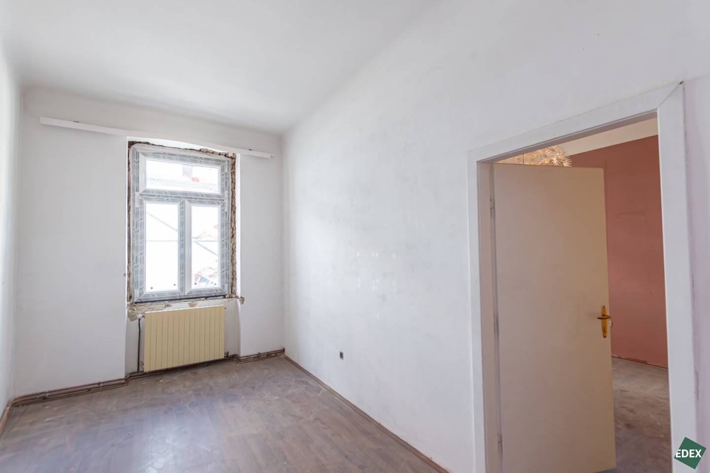 Altbauwohnung mit separater Küche nahe U3