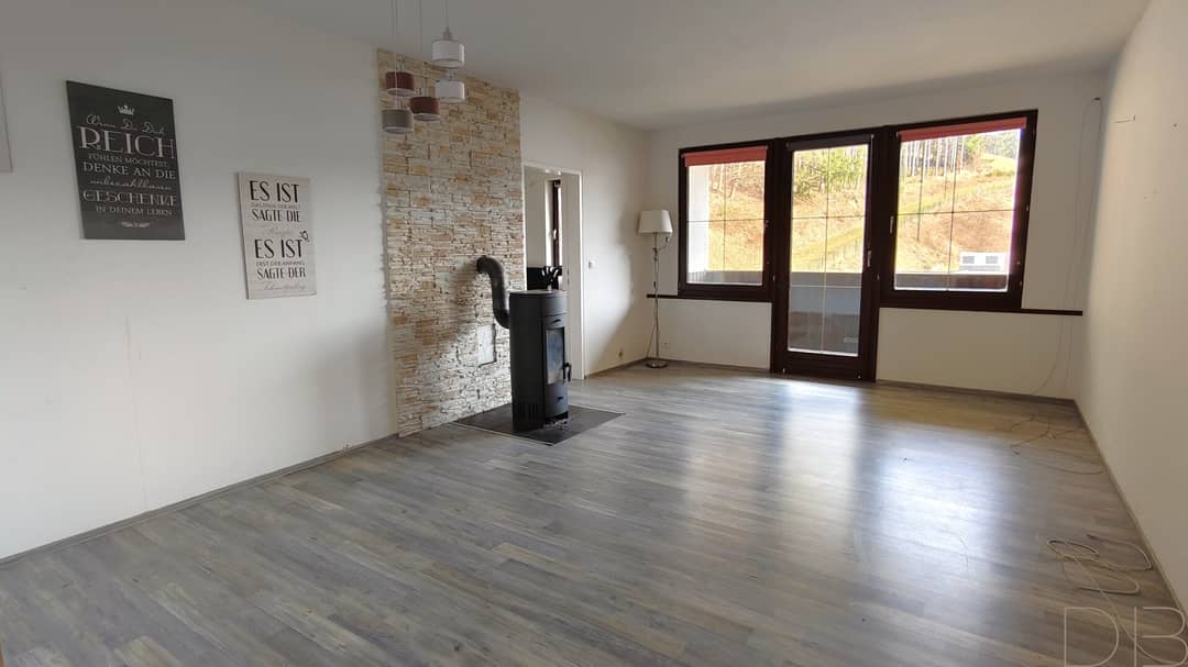 Wohnung in der obersten Etage sonnige Loggia