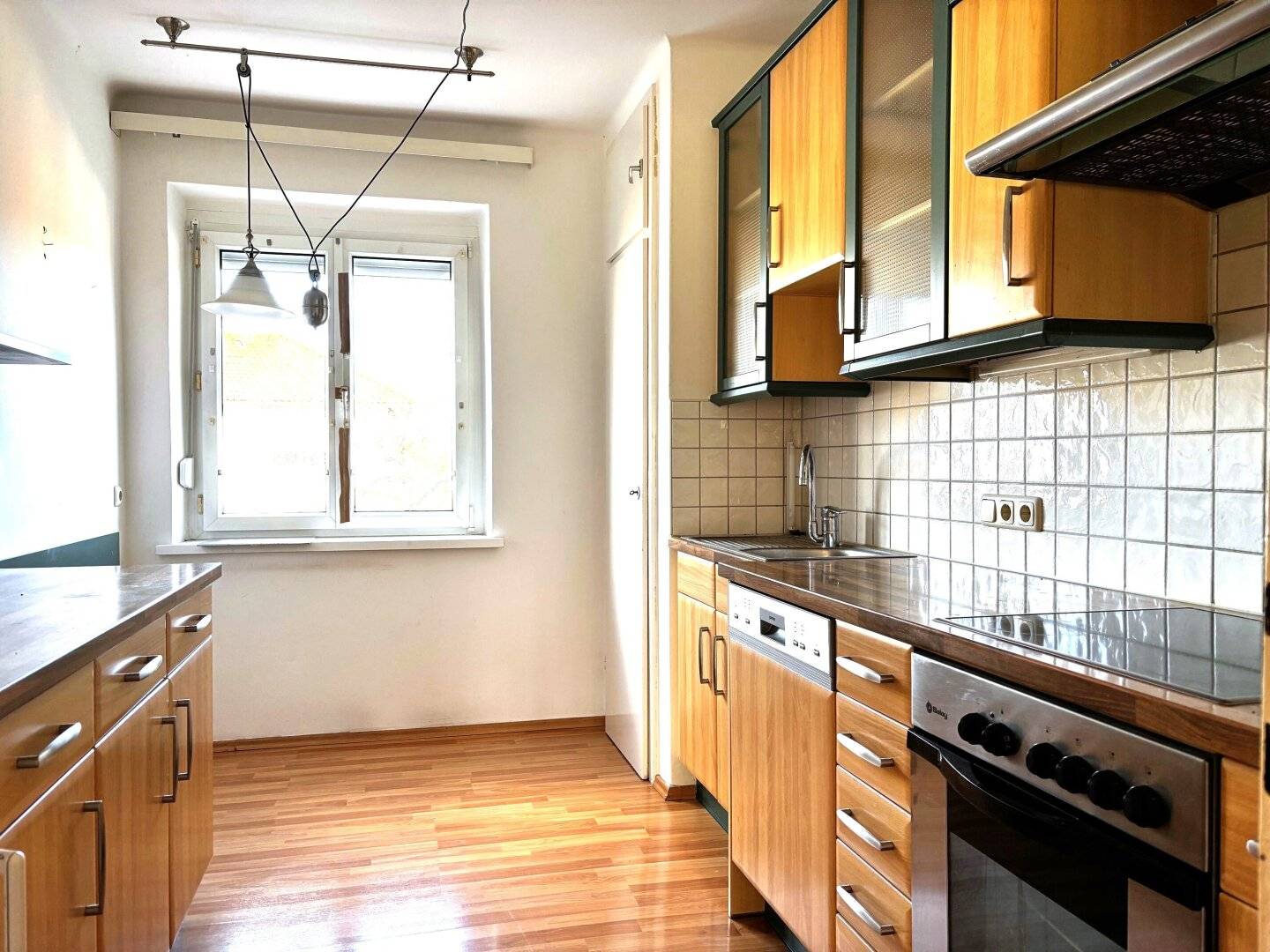 Wohnung mit Balkon und Garten Altstadtnahe