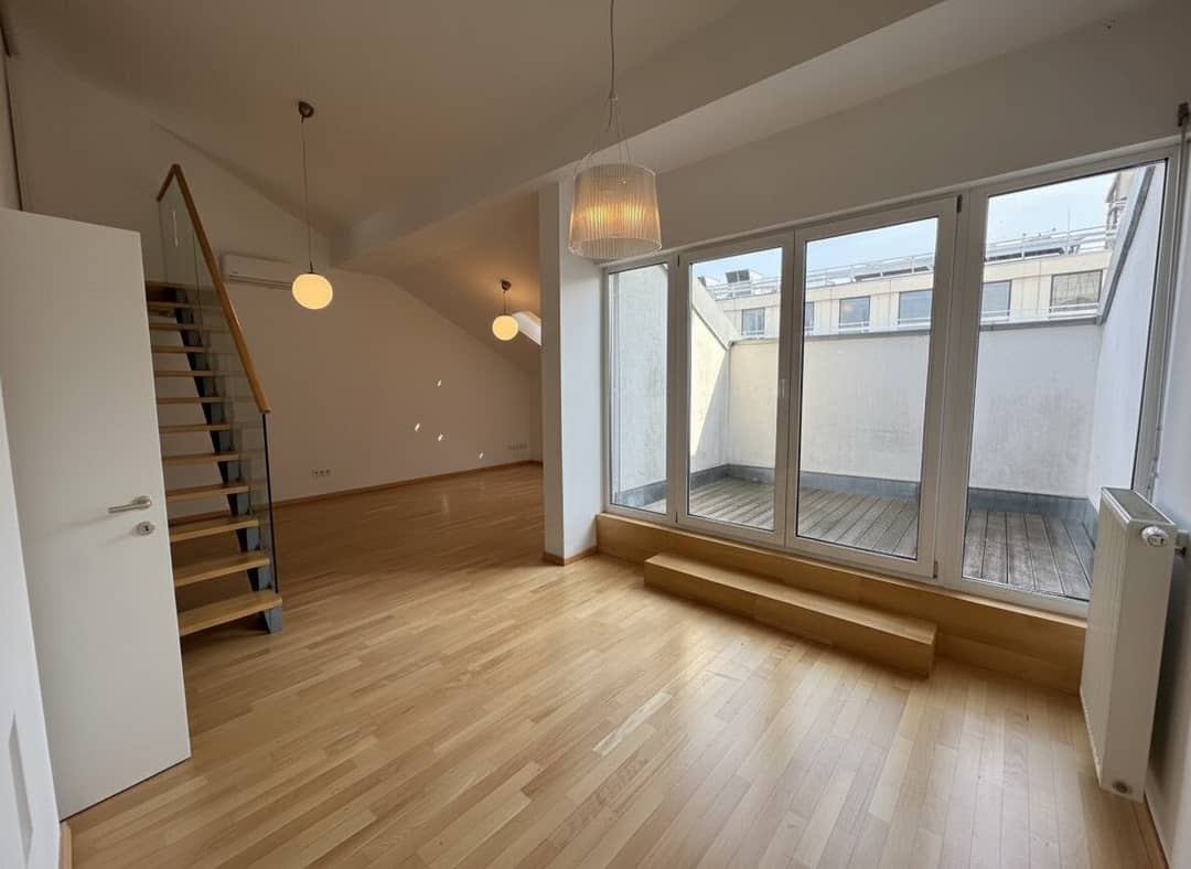 Attic Apartment 113m² Vienna 1090
