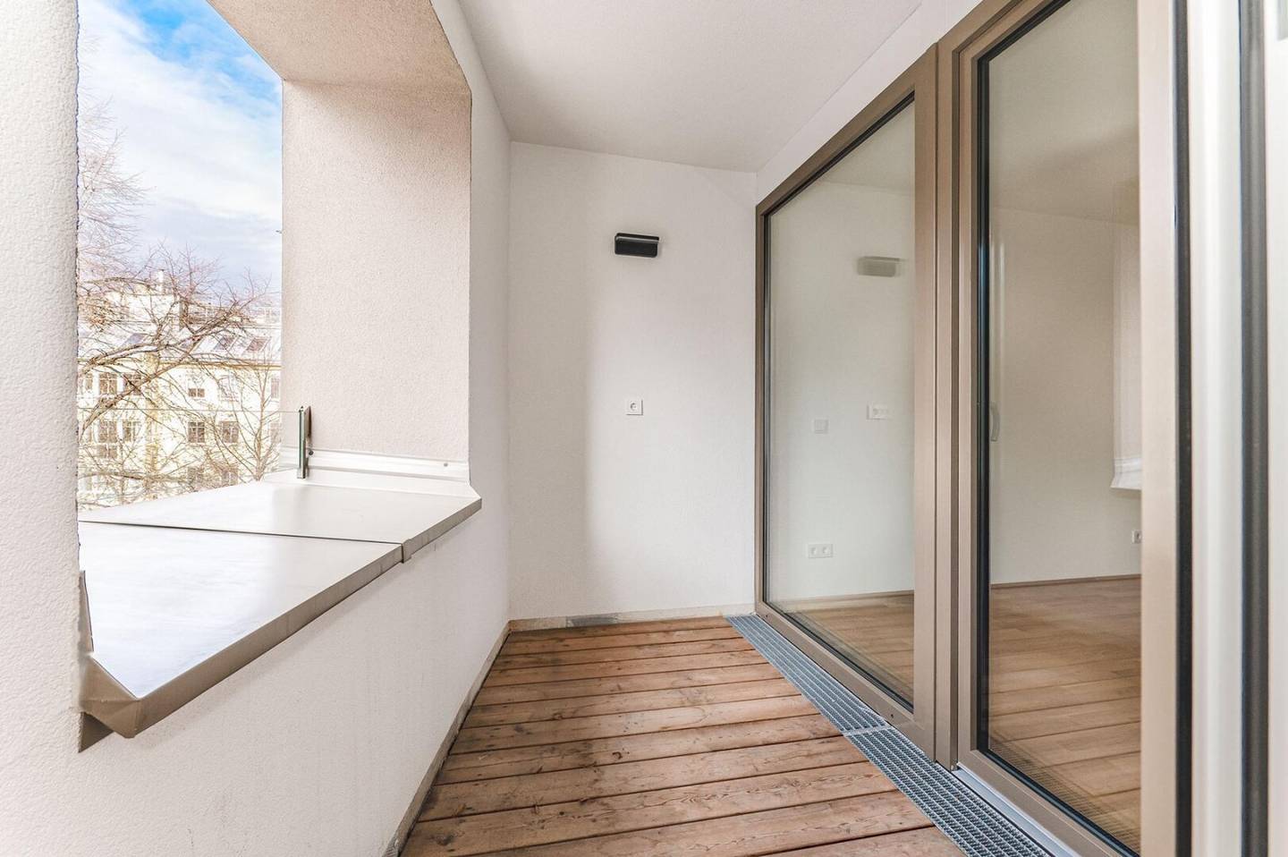 Apartment with loggia and lift in a new build