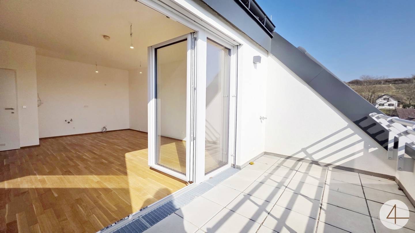 Dachgeschosswohnung mit Terrasse und Aufzug
