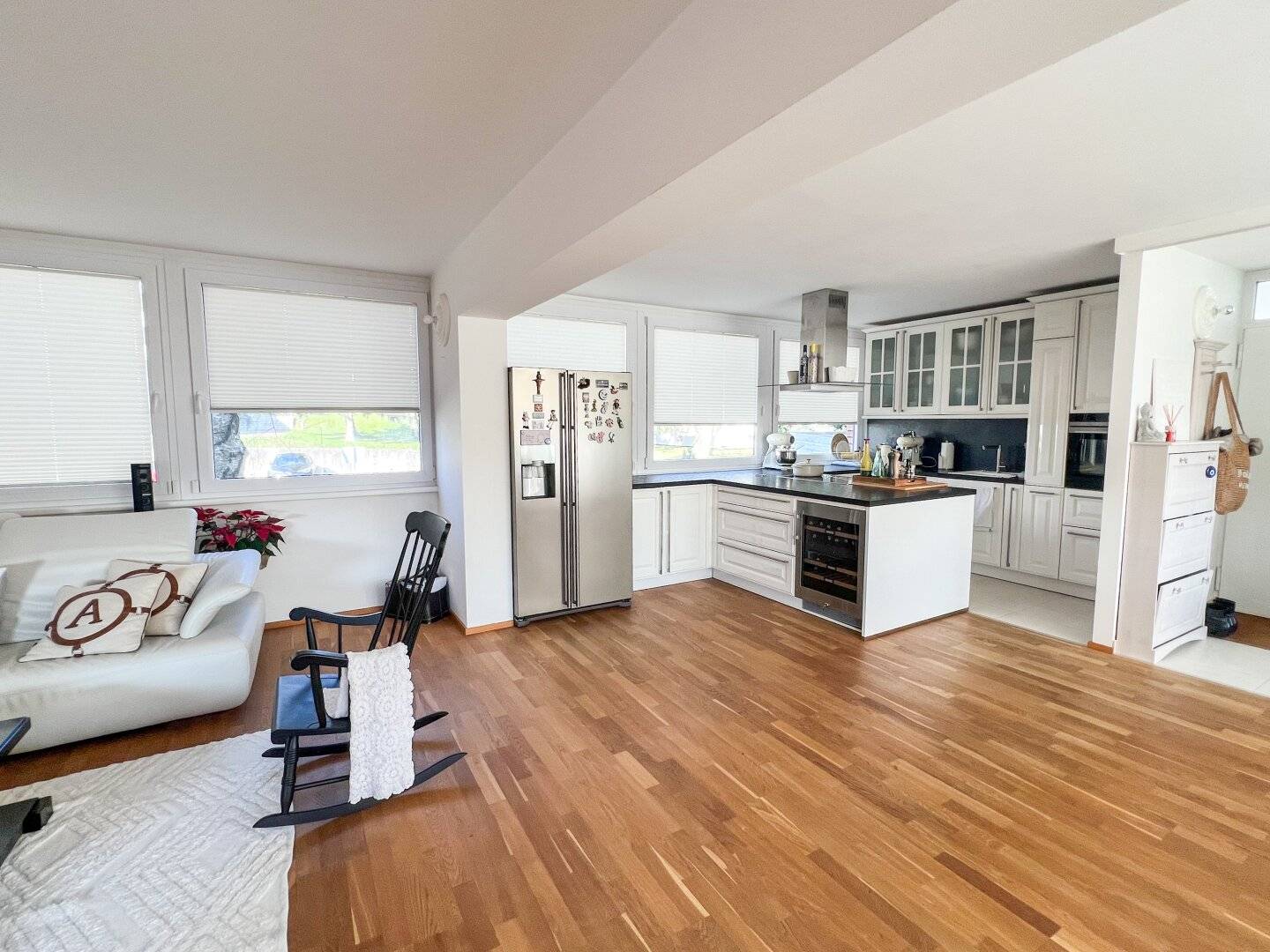 4-Room Apt w/ Garden in Mauer