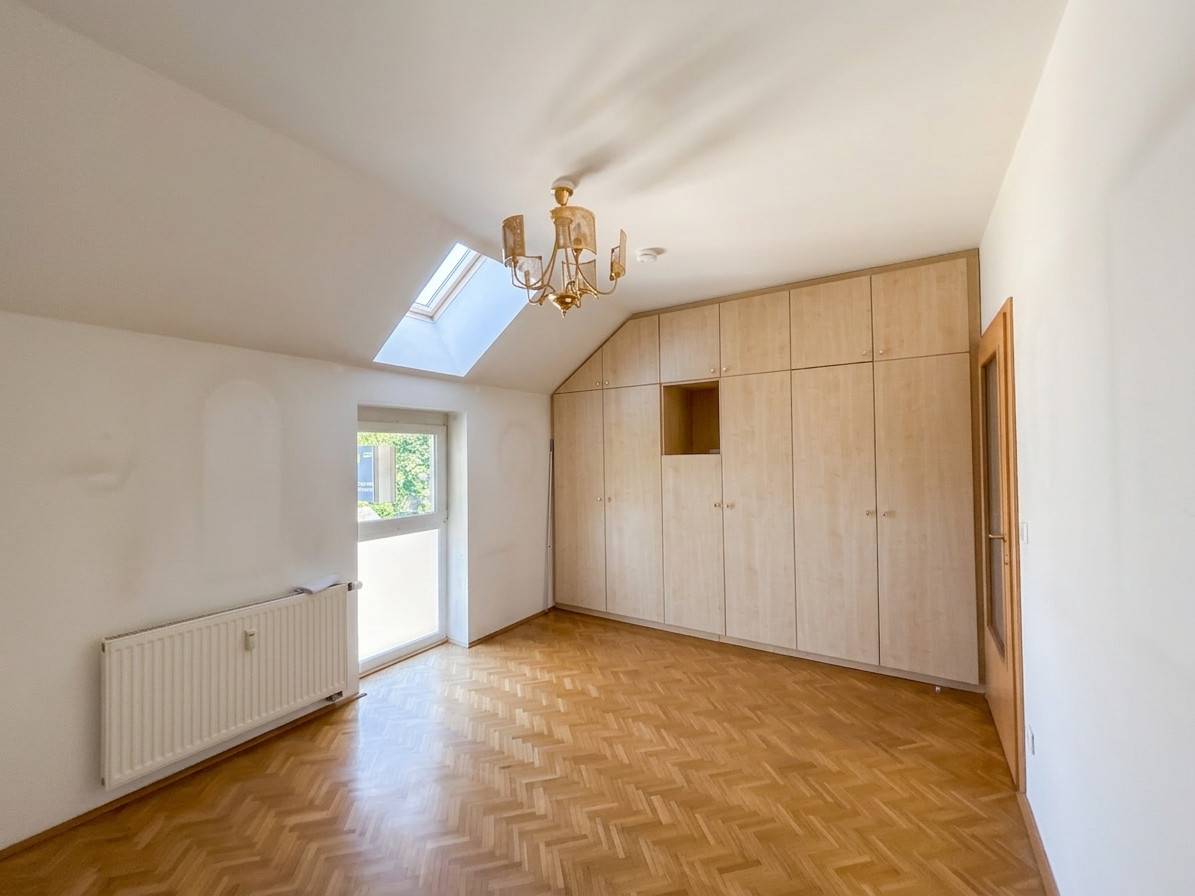 Dachgeschosswohnung barrierefrei Loggia in zentraler Lage