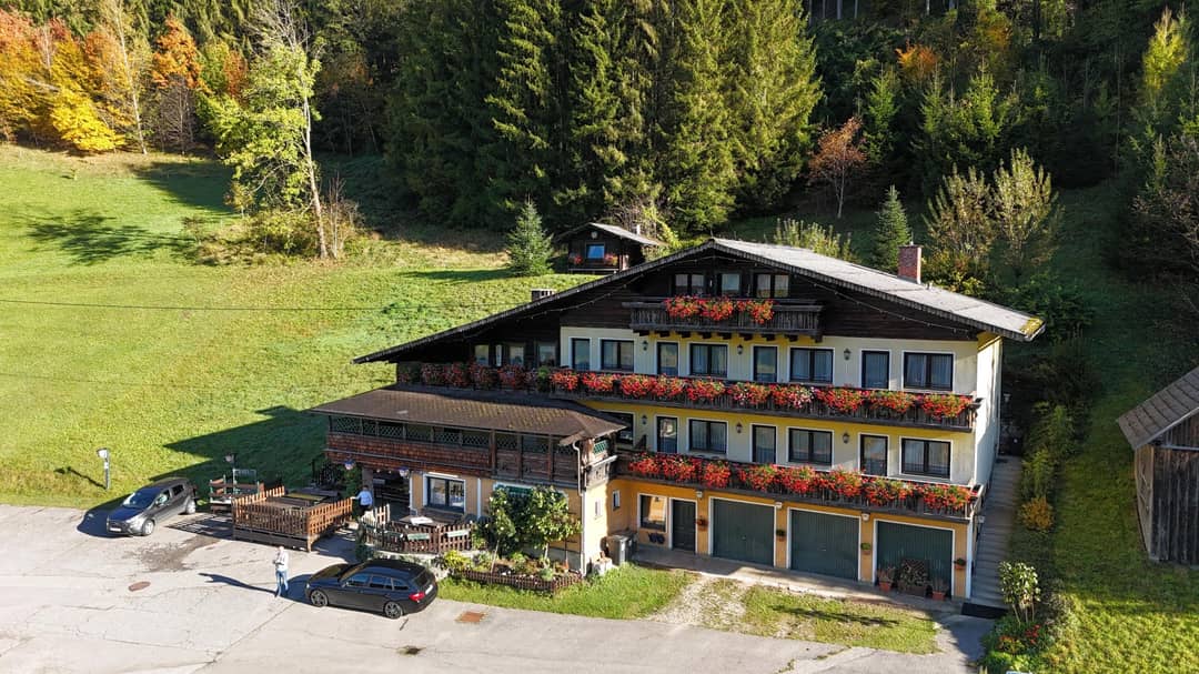 Gasthof Stangl with Guest Rooms