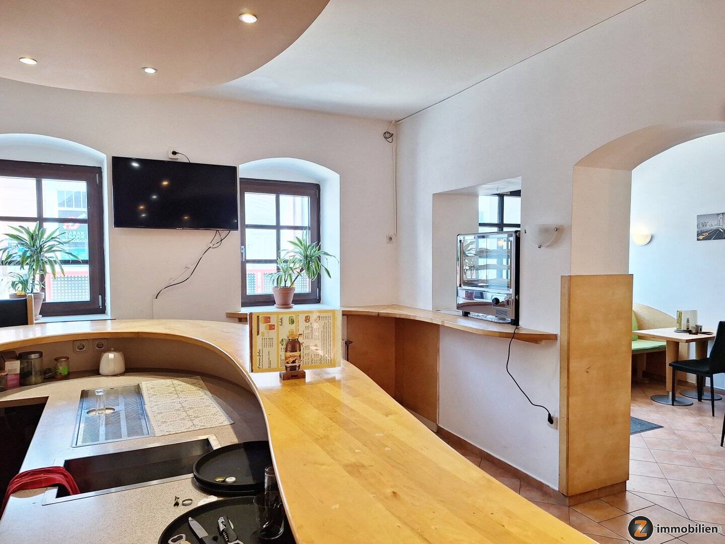 Geschäftslokal mit Wohnung, 130m²