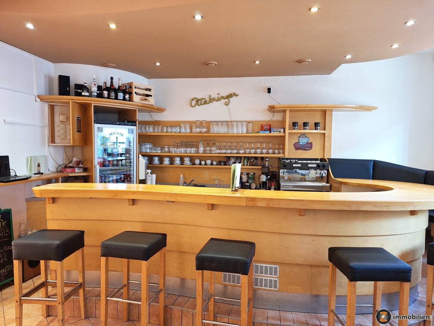 Geschäftslokal mit Wohnung, 130m²