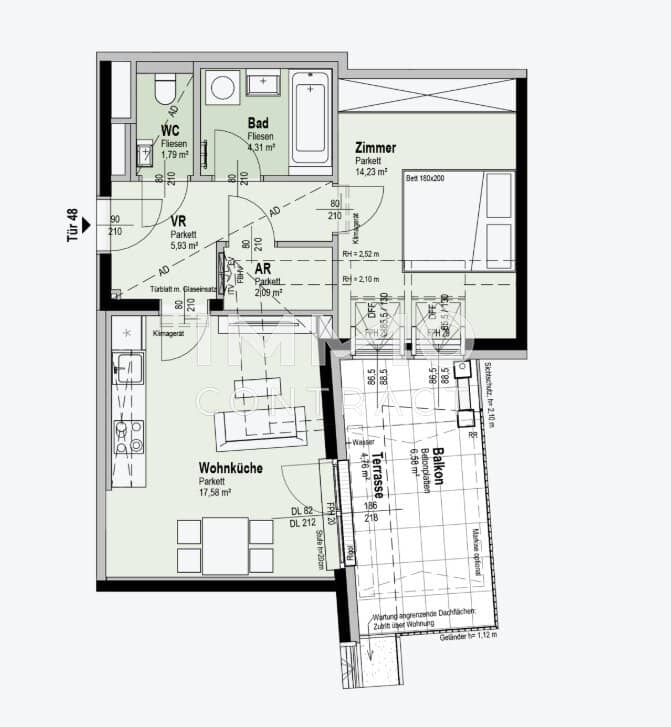 Attic apartment first occupancy near the Old Danube