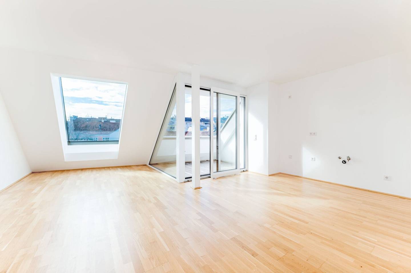 First occupancy in a new build with two terraces