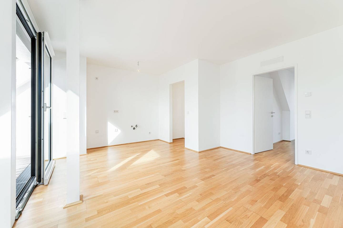 First occupancy in a new build with two terraces