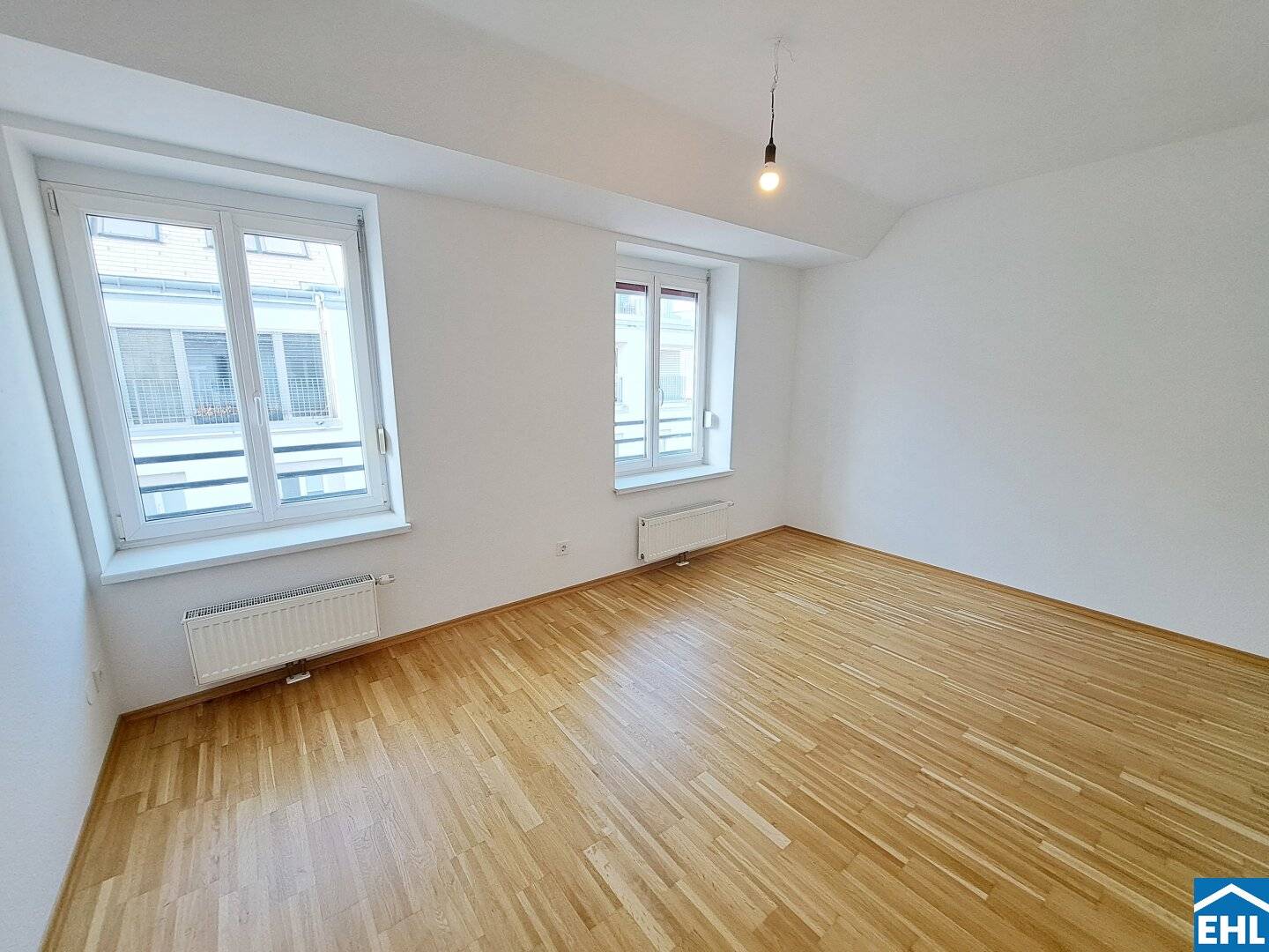 Charming well kept property in the heart of 1170 Vienna, your new home awaits