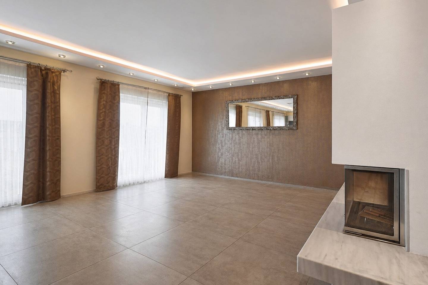 PANORAMABLICK über WIEN! Stilvolle 3,5 Zimmer Wohnung nahe der MARIAHILFER Straße mit MODERNSTER AUSSTATTUNG