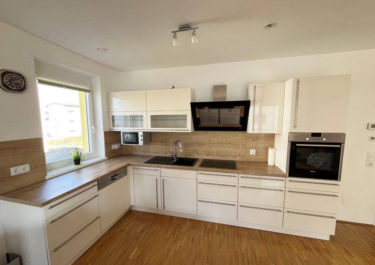 Wohnung mit Westloggia und Tiefgarage inklusive