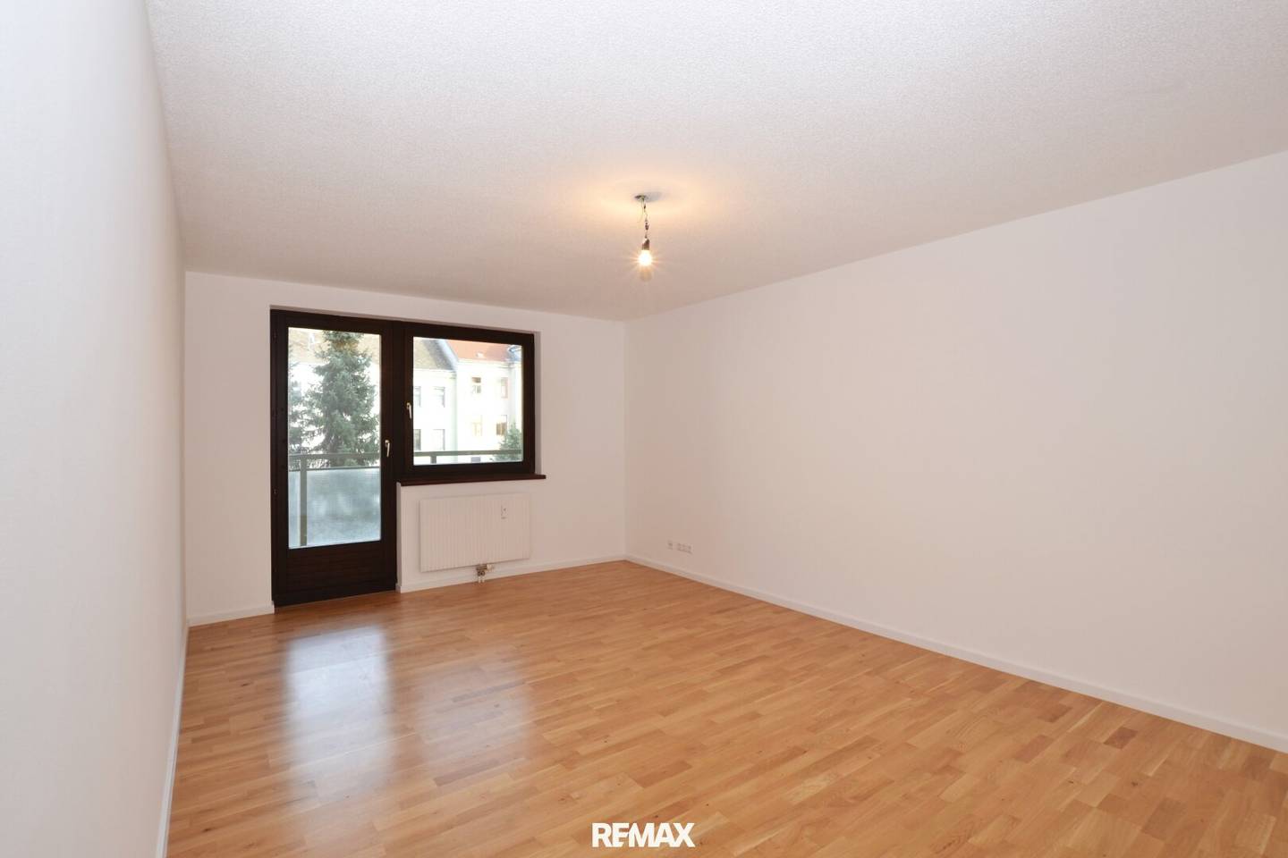 Wohnung Erstbezug kernsaniert Loggia