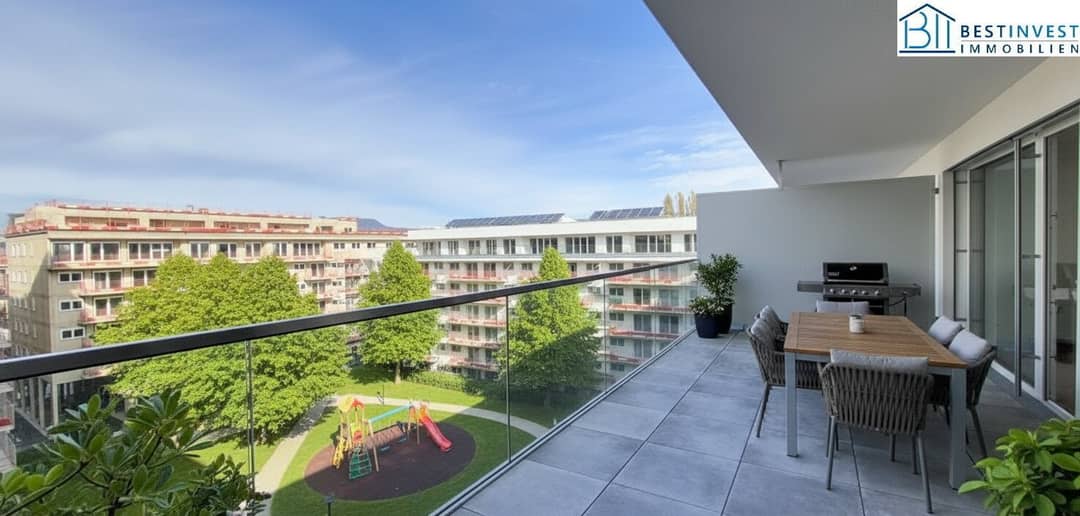 Penthouse newly built barrier free large terrace