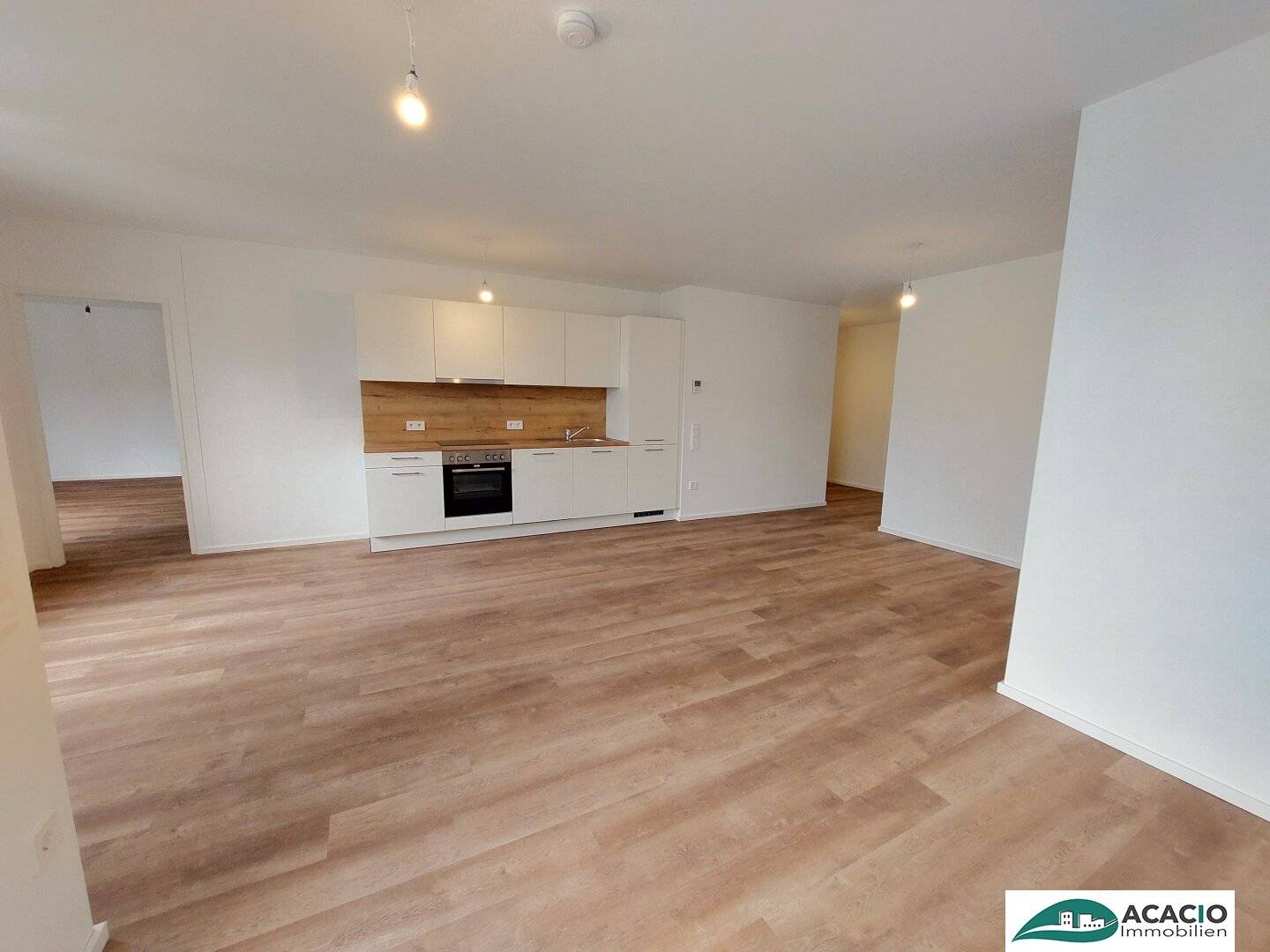 New build apartment with loggia in Tullnerfeld