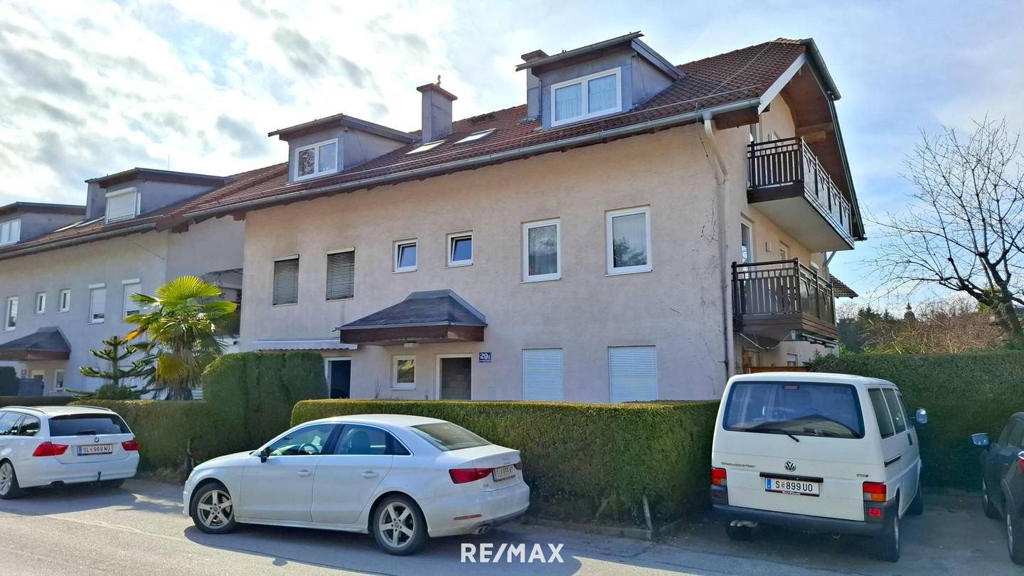 Ground floor apartment barrier free underground parking near Europark